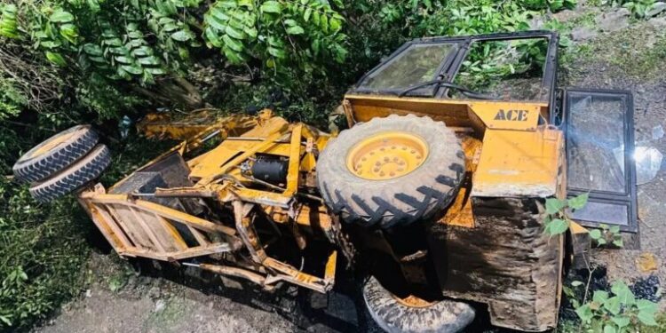 ಮಂಗಳೂರು: ಕಂದಕಕ್ಕೆ ಬಿದ್ದ ಕ್ರೇನ್ : ಆಪರೇಟರ್ ಸಾವು..!!