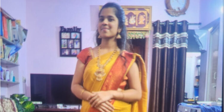 ಹೊಸ ವರ್ಷದಂದೇ ನೇಣು ಬಿಗಿದು ಯುವತಿ ಆತ್ಮಹತ್ಯೆ