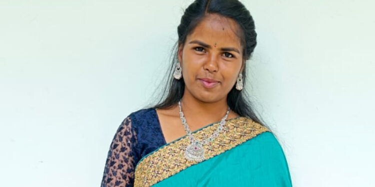 ನಂಬಿದ್ದ ಗೆಳೆಯನಿಂದ ಮೋಸ: ಬೆಂಗಳೂರು ವಿವಿ ವಿದ್ಯಾರ್ಥಿನಿ ಹಾಸ್ಟೆಲ್​​ನಲ್ಲಿ ನೇಣಿಗೆ ಶರಣು