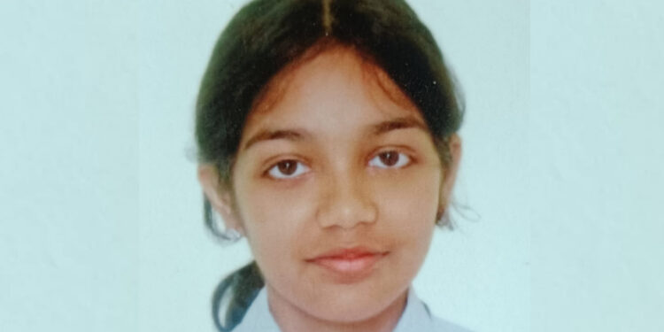 ಪರೀಕ್ಷೆಗೆ ಓದಿಕೊಳ್ಳುವಂತೆ ತಾಯಿ ಗದರಿಸಿದ್ದಕ್ಕೆ 20ನೇ ಮಹಡಿಯಿಂದ ಜಿಗಿದು ಬಾಲಕಿ ಆತ್ಮಹತ್ಯೆ..!!