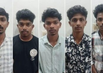 ಕೇರಳದ ನರ್ಸಿಂಗ್ ಕಾಲೇಜಿನಲ್ಲಿ ಭಯಾನಕ Ragging​; ವಿದ್ಯಾರ್ಥಿಗಳ ಖಾಸಗಿ ಅಂಗಕ್ಕೆ ಡಂಬಲ್ಸ್ ಕಟ್ಟಿ ಚಿತ್ರಹಿಂಸೆ..!