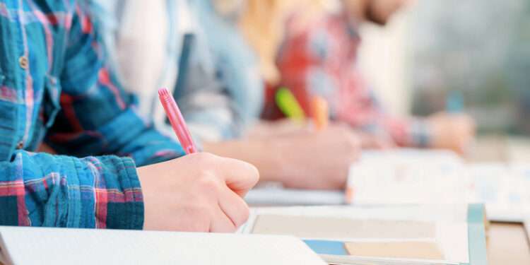 ವಿದ್ಯಾಮಾತಾ ಅಕಾಡೆಮಿಯಲ್ಲಿ DCC ಬ್ಯಾಂಕ್ ಪರೀಕ್ಷಾ ತರಬೇತಿ ಇಂದು ಪ್ರಾರಂಭ.!!