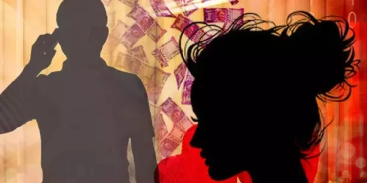 ಬೆಂಗಳೂರು: ವಧು ತೋರಿಸುವ ನೆಪದಲ್ಲಿ ಹನಿಟ್ರ್ಯಾಪ್, ಸುಲಿಗೆ