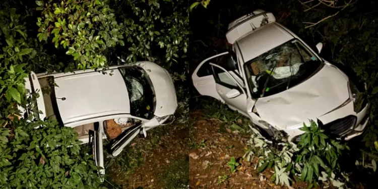 ಚಾರ್ಮಾಡಿ ಘಾಟಿಯಲ್ಲಿ 60 ಅಡಿ ಕಂದಕಕ್ಕೆ ಬಿದ್ದ ಕಾರು – ಐವರು ಪವಾಡ ಸದೃಶ್ಯ ಪಾರು..!!!