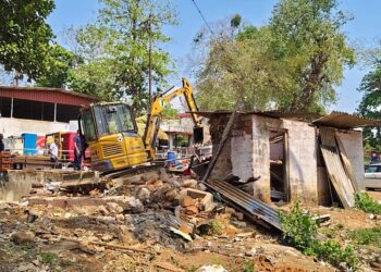 ಸುಬ್ರಹ್ಮಣ್ಯ: ದೇವಾಲಯಕ್ಕೆ ಸಂಬಂಧಿಸಿದ ವಿವಾದಿತ ಜಾಗ ಮತ್ತೆ ದೇವಾಲಯಕ್ಕೆ- ಕಟ್ಟಡ ತೆರವು…!!!