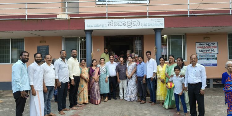 ಬಿಲ್ಲವ ಸಂಘ (ರಿ.) ವಿಟ್ಲ, ಬಿಲ್ಲವ ಮಹಿಳಾ ಘಟಕ ಮತ್ತು ಯುವವಾಹಿನಿ (ರಿ.) ವಿಟ್ಲ ಘಟಕದ ವತಿಯಿಂದ ಮಹಿಳಾ ದಿನಾಚರಣೆಯ ಪ್ರಯುಕ್ತ ಧನಸಹಾಯ ..!!!