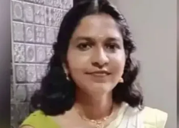 ಹಾಸ್ಟೆಲ್‌ ಫ್ಯಾನ್‌ಗೆ ನೇಣು ಬಿಗಿದುಕೊಂಡು ಎಂಬಿಬಿಎಸ್ ವಿದ್ಯಾರ್ಥಿನಿ ಆತ್ಮಹತ್ಯೆ..!!