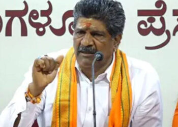 (ಎ.6): ತಿಮರೋಡಿ ನೇತೃತ್ವದಲ್ಲಿ ಧರ್ಮಸ್ಥಳದ ಮಣ್ಣಸಂಕದಿಂದ ಬೃಹತ್ ಜಾಥಾ ಮಿನಿ ವಿಧಾನಸೌಧದ ಎದುರು ಹಕ್ಕೊತ್ತಾಯ ಸಭೆ…!!!