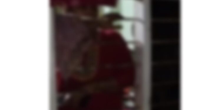 ಪುತ್ತೂರು: ಮುಸ್ಲಿಂ ಯುವಕನೊಂದಿಗೆ ಕಡಬದ ಹಿಂದೂ ಮಹಿಳೆಯ ಲವ್..!! ಕೋಣೆಗೆ ಬೀಗ..: ಹಿಂದೂ ಸಂಘಟನೆಗಳ ಮಾಹಿತಿ: ಮಹಿಳೆಯ ರಕ್ಷಣೆ…!!!