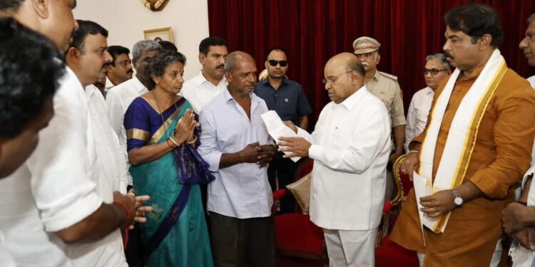 ಸುಹಾಸ್ ಶೆಟ್ಟಿ ಹತ್ಯೆ ಪ್ರಕರಣದ ತನಿಕೆ ಎನ್ ಐ ಎ ಗೆ ವಹಿಸುವಂತೆ ರಾಜ್ಯಪಾಲರಿಗೆ ಮನವಿ…!!!