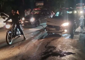 ಪುತ್ತೂರು :ಸರಣಿ ಅಪಘಾತ : ಆಕ್ಟಿವಾ ಹಾಗೂ ಕಾರುಗಳಿಗೆ ಡಿಕ್ಕಿ ಹೊಡೆದ ಕಾರು…!!