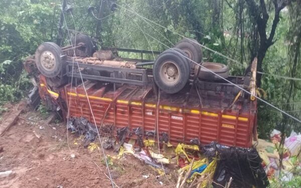 ಬಂಟ್ವಾಳ: ಲಾರಿ ಪಲ್ಟಿಯಾಗಿ ಕಾರ್ಮಿಕ ಮೃತ್ಯು..!!