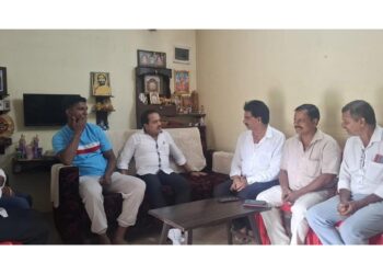 ಮೃತ ನಗರಸಭಾ ಸದಸ್ಯ ರಮೇಶ್ ರೈ ನೆಲ್ಲಿಕಟ್ಟೆ ಮನೆಗೆ ಶಾಸಕ ಅಶೋಕ್ ರೈ ಭೇಟಿ-ಕುಟುಂಬಸ್ಥರಿಗೆ ಸಾಂತ್ವನ..!!