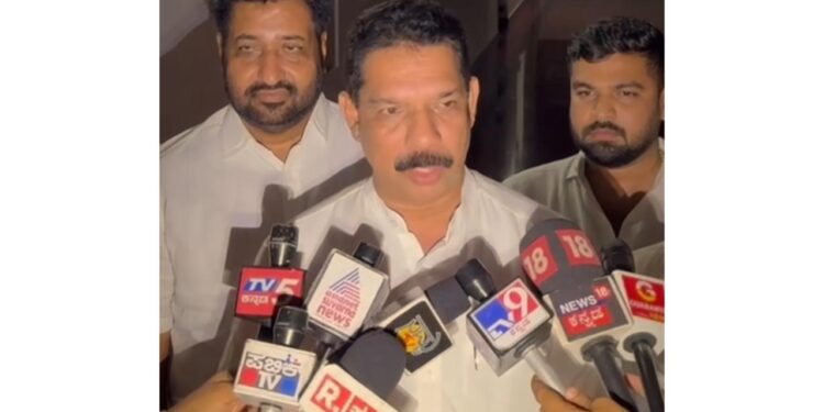 ಪ್ರಭಾಕರ್ ಭಟ್ ವಿರುದ್ಧ ಕೇಸ್: ಪುತ್ತಿಲ ಗಡಿಪಾರು: ಕಾರ್ಯಕರ್ತರ ಮೇಲೆ ಕೇಸ್: ಸರಕಾರದ ನಡೆ ಖಂಡನೀಯ- ನಳಿನ್ ಕುಮಾರ್ ಕಟೀಲ್..!!!