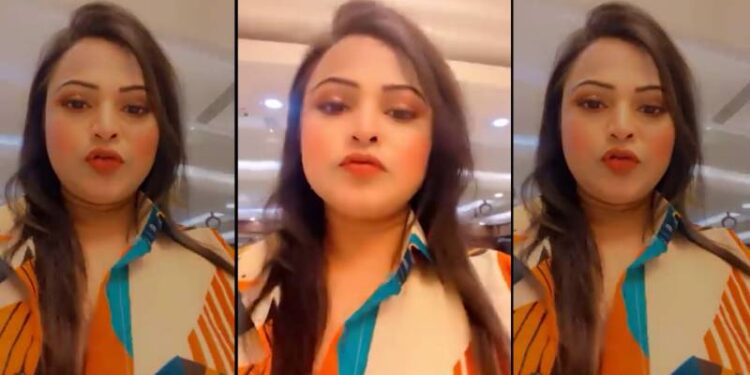 ಅಶ್ಲೀಲ ಸಿನಿಮಾದಲ್ಲಿ ನಟಿಸಲು ಯುವತಿಗೆ ಟಾರ್ಚರ್‌ : ಆರೋಪಿ ತಾಯಿ, ಮಗನಿಗಾಗಿ ಶೋಧ..!!