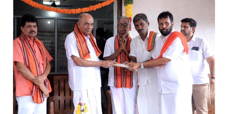 ವಿ.ಹಿಂ.ಪ ಕಾರ್ಯಾಲಯ ಕಟ್ಟಡಕ್ಕೆ ಪುತ್ತಿಲ ಪರಿವಾರ ಸೇವಾ ಟ್ರಸ್ಟ್ ವತಿಯಿಂದ ದೇಣಿಗೆ..!!