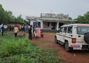 ಮಂಜೇಶ್ವರ : ಬೆಂಕಿ ಹಚ್ಚಿ ತಾಯಿಯನ್ನು ಕೊಂದ ಮಗ, ನೆರೆಮನೆಯ ಮಹಿಳೆಗೂ ಗಂಭೀರ