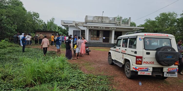 ಮಂಜೇಶ್ವರ : ಬೆಂಕಿ ಹಚ್ಚಿ ತಾಯಿಯನ್ನು ಕೊಂದ ಮಗ, ನೆರೆಮನೆಯ ಮಹಿಳೆಗೂ ಗಂಭೀರ