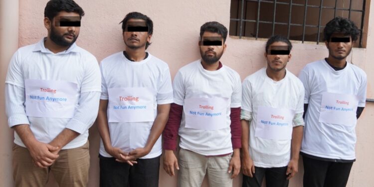 ಪ್ರಚೋದನಾಕಾರಿ ಪೋಸ್ಟ್: ಇನ್ಸ್ಟಾಗ್ರಾಂ ಫೇಸ್ಬುಕ್ ಪೋಸ್ಟ್ ಮಾಡಿದ್ದ ಐವರು ಅರೆಸ್ಟ್..!!!