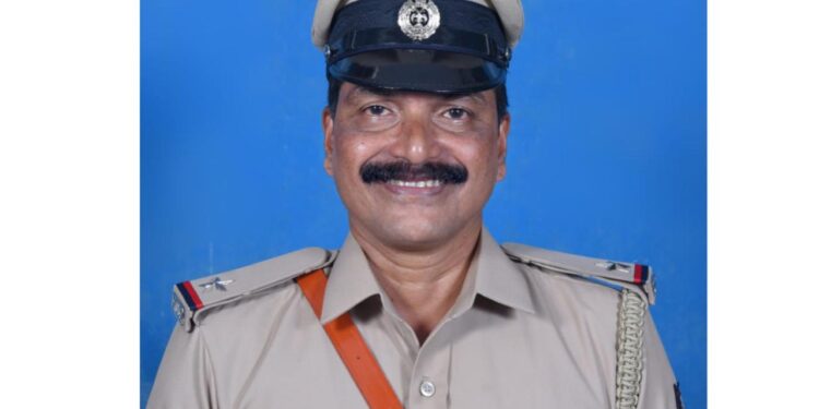 ಸುಳ್ಯದ ಹೆಡ್ ಕಾಂಟ್ಸ್ಟೇಬಲ್ ವಿಶ್ವನಾಥ ನಾಯ್ಕ್ ಎಎಸ್‌ಐ ಆಗಿ ಭಡ್ತಿ..!!!