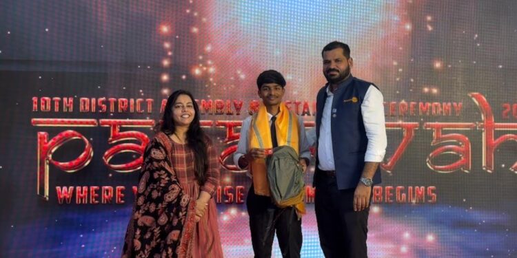 ರೋಟರಾಕ್ಟ್ ಜಿಲ್ಲಾ ಸಂಪಾದಕರಾಗಿ ರೋ. ಬಿ ವಿಖ್ಯಾತ್..!!!