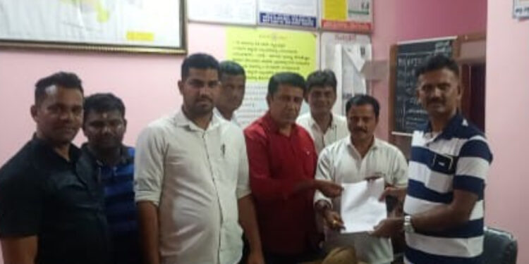 ದರ್ಬೆಯಲ್ಲಿ ನಡೆದ ಪ್ರತಿಭಟನೆಯಲ್ಲಿ ಶಾಸಕರ ನಿಂದನೆ : ದೂರು..!!