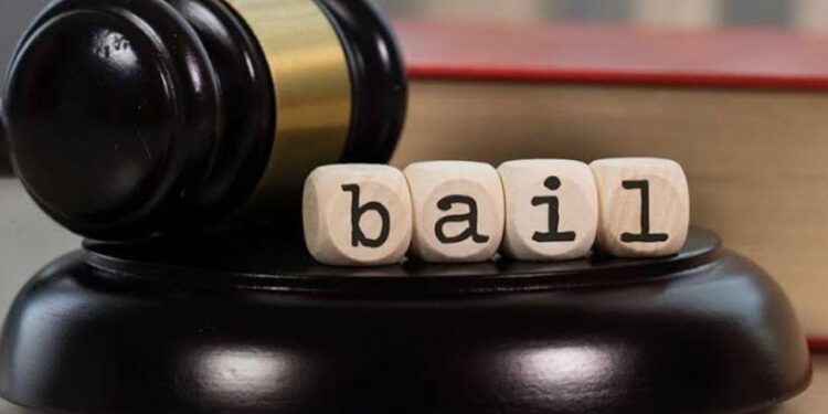 ಪುತ್ತೂರು : ಮದುವೆಯಾಗುವುದಾಗಿ ನಂಬಿಸಿ ಲೈಂಗಿಕ ದೌರ್ಜನ್ಯ, ಕೊಲೆ ಬೆದರಿಕೆ : ಆರೋಪಿಗೆ ನಿರೀಕ್ಷಣಾ ಜಾಮೀನು..!!