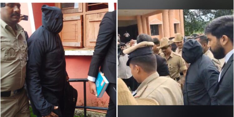 ಧರ್ಮಸ್ಥಳ ಮೃತದೇಹ ಹೂತಿದ್ದೇನೆ ಎಂದ ವ್ಯಕ್ತಿ ಬೆಳ್ತಂಗಡಿ ನ್ಯಾಯಾಧೀಶರ ಮುಂದೆ …!! ಮುಸುಕುಧಾರಿ ವ್ಯಕ್ತಿಯನ್ನು ಕರೆತಂದ ವಕೀಲರು..!!