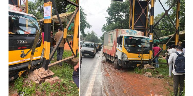 ಪುತ್ತೂರು: ಪಾದಾಚಾರಿ ಮೇಲ್ಸೇತುವೆಗೆ ಹಾಲಿನ ವಾಹನ ಡಿಕ್ಕಿ..!!!