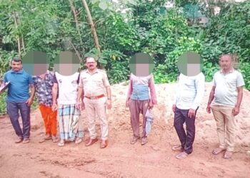 ಅಕ್ರಮ ಮರಳು ಅಡ್ಡೆಗೆ ಧಾಳಿ ನಡೆಸಿದ ವಿಟ್ಲ ಠಾಣಾ ಪೊಲೀಸರು..!!