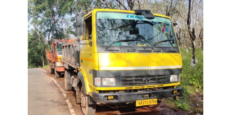 ಪರವಾನಿಗೆ ಇಲ್ಲದೆ ಕೆಂಪು ಕಲ್ಲು ಸಾಗಾಟ: 2 ಲಾರಿ ಮತ್ತು ಚಾಲಕರು ವಶಕ್ಕೆ..!!!