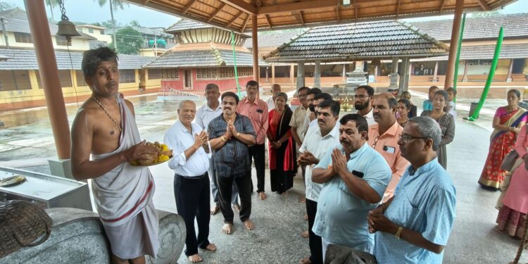 ಬಿಜೆಪಿ ವಿಟ್ಲ ಮಹಾಶಕ್ತಿ ಕೇಂದ್ರದ ವತಿಯಿಂದ ಪ್ರಧಾನಿ ಮೋದಿಯವರ 75ನೇ ಜನ್ಮದಿನದ ಹಿನ್ನಲೆ ವಿಶೇಷ ಪೂಜೆ