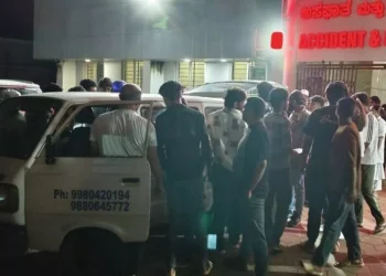 ಸುರತ್ಕಲ್: ಇಬ್ಬರಿಗೆ ಚೂರಿ ಇರಿತ: ನಾಲ್ವರ ವಿರುದ್ಧ ಪ್ರಕರಣ ದಾಖಲು…!