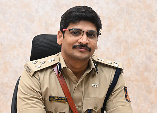 ತಲೆಮರೆಸಿಕೊಂಡಿರುವ ಆರೋಪಿಗಳ ಪ್ರಕರಣಗಳಲ್ಲಿ, ಮಾನ್ಯ ನ್ಯಾಯಾಲಯದಲ್ಲಿ ಸ್ಯೂರಿಟಿಗಾಗಿ ನೀಡಿದಂತಹ ಆಸ್ತಿ ಮುಟ್ಟುಗೊಲು ಮತ್ತು ದಂಡ..!!