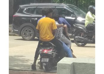ಮಂಗಳೂರು : ಅಪ್ರಾಪ್ತ ಬಾಲಕನಿಗೆ ದ್ವಿಚಕ್ರ ವಾಹನ ಚಲಾಯಿಸಲು ನೀಡಿದ ವ್ಯಕ್ತಿಗೆ 29,000 ರೂ. ದಂಡ..!