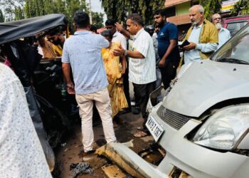 ಪುತ್ತೂರು: ಭೀಕರ ರಸ್ತೆ ಅಪಘಾತ: ಇಬ್ಬರು ಗಂಭೀರ..!!