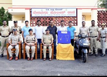 ಸುಮಾರು 40 ಕ್ಕೂ ಅಧಿಕ ಕಳವು ಪ್ರಕರಣದ ಕುಖ್ಯಾತ ಆರೋಪಿತ “ಇತ್ತೆ ಬರ್ಪೆ ಅಬುಬಕ್ಕರ್” ಬಂಧನ :  56.850 ಗ್ರಾಂ ತೂಕದ ಚಿನ್ನಾಭರಣಗಳು ಹಾಗೂ ದ್ವಿಚಕ್ರ ವಾಹನ ವಶ…!!