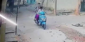 ಹುಡುಗರ ಡ್ರೆಸ್‌ ಧರಿಸಿ ಕಳ್ಳತನ : ಇಬ್ಬರು ಹುಡುಗಿಯರು ಅರೆಸ್ಟ್‌..!!