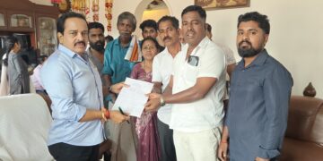 ನಾವು ನಿಮ್ಮ ಪರ ಬಹಿರಂಗ ಪ್ರಚಾರಕ್ಕೆ ಸಜ್ಜಾಗಿದ್ದೇವೆ : ಪೆರುವಾಯಿಯ ಬಿಜೆಪಿ ಕಾರ್ಯಕರ್ತರಿಂದ ಶಾಸಕ ಅಶೋಕ್ ರೈ ಗೆ ಭರವಸೆ..!!