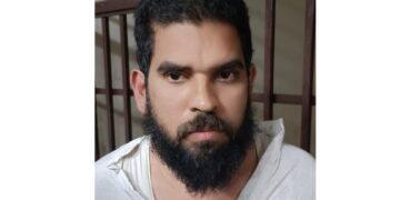 ಸಿಸಿಬಿ ಪೊಲೀಸರ ಕಾರ್ಯಾಚರಣೆ: ತಲೆಮರೆಸಿಕೊಂಡಿದ್ದ ಕುಖ್ಯಾತ ರೌಡಿಶೀಟರ್ ಬಂಧನ…!!