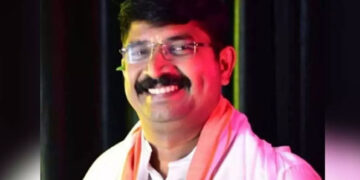 ಮದುವೆಯಾಗುವುದಾಗಿ ನಂಬಿಸಿ ಯುವತಿಗೆ ವಂಚನೆ ಪ್ರಕರಣ : ಆರೋಪಿಗೆ ಆಶ್ರಯ ನೀಡಿದ ತಂದೆಯ ಮೇಲಿನ ಪ್ರಕರಣದ ವಿಚಾರಣೆಗೆ ಹೈಕೋರ್ಟ್ ತಡೆಯಾಜ್ಞೆ..!!