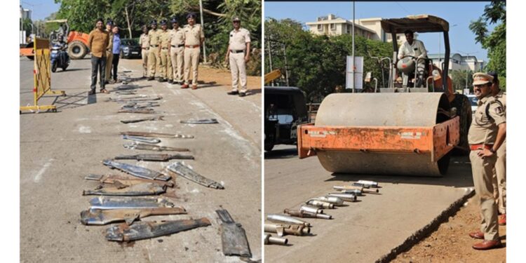 ಉಡುಪಿ: ಕರ್ಕಶ ದ್ವಿಚಕ್ರ ವಾಹನ ಸೈಲೆನ್ಸರ್‌ಗಳ ಮೇಲೆ ಪೊಲೀಸರ ಕಾರ್ಯಚರಣೆ- 120 ಸೈಲೆನ್ಸರ್‌ ವಶಕ್ಕೆ..!!