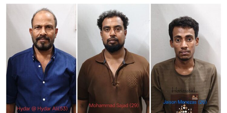 ಮಂಗಳೂರು ಸಿಸಿಬಿ ದಾಳಿ: ಎಂಡಿಎಂಎ ವಶ, ಮೂವರ ಬಂಧನ..!!