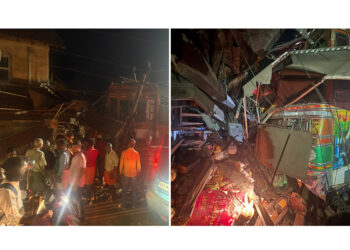 ಚಾಲಕನ ನಿಯಂತ್ರಣ ತಪ್ಪಿ ಅಂಗಡಿಗೆ ನುಗ್ಗಿದ ಲಾರಿ..!!