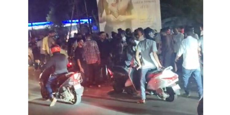 ಪುತ್ತೂರು : ರಿಕ್ಷಾ – ಬೈಕ್ ಮುಖಾಮುಖಿ ಡಿಕ್ಕಿ: ಬೈಕ್ ಸವಾರ ಗಂಭೀರ ಗಾಯ..!!