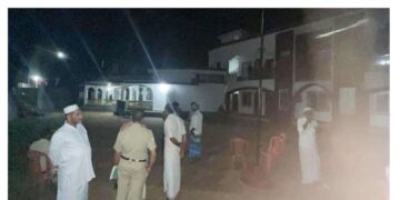 ದರ್ಗಾದ ಗೋರಿಗೆ ಹಾನಿ: ಮಾನಸಿಕ ಅಸ್ವಸ್ಥನಿಂದ ಕೃತ್ಯ: ರಾಜಿಯಲ್ಲಿ ಇತ್ಯರ್ಥ..!!