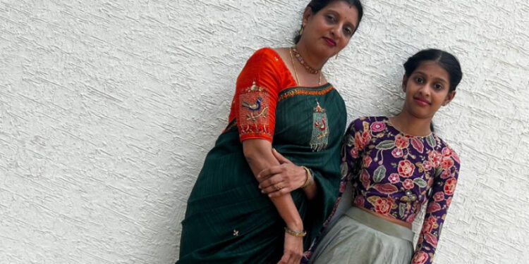 17 ವರ್ಷದ ಮಗಳನ್ನು ಕೊಂದು ತಾಯಿ ಆತ್ಮಹತ್ಯೆ..!!