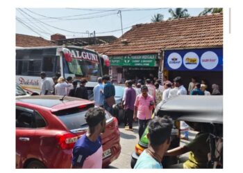 ವಿಟ್ಲ: ಖಾಸಗಿ ಬಸ್ ಮತ್ತು ಕಾರಿನ ನಡುವೆ ಡಿಕ್ಕಿ..!!