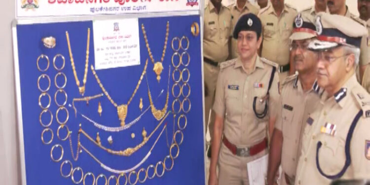 ಸಚಿವ ಜಮೀರ್ ಮನೆಯಲ್ಲಿ 1.20 ಕೆ.ಜಿ ಚಿನ್ನಾಭರಣ ಕಳ್ಳತನ : ಇಬ್ಬರು ಅರೆಸ್ಟ್..!!!