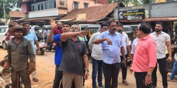 ಪುತ್ತೂರು– ಉಪ್ಪಿನಂಗಡಿ ಚತುಷ್ಪಥಕ್ಕೆ ವೇಗ: ಬೊಳುವಾರಿನಲ್ಲಿ ಕಟ್ಟಡ ತೆರವು : ಅಭಿವೃದ್ಧಿ ಆದರೆ ಓಟು ಕೊಡಿ – ಶಾಸಕ ಅಶೋಕ್ ಕುಮಾರ್ ರೈ